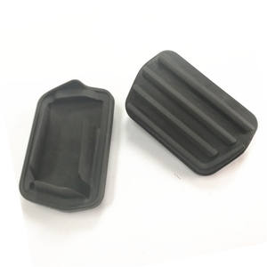 Couvercle en caoutchouc Diffuseur de pare-chocs arrière Bavette en caoutchouc Pédale de pièces automobiles pour voitures automobiles - Product Image 1