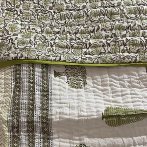 Colcha Kantha India Vintage de Diseño Premium, Estampada, Cosida a Mano, de Algodón con Patrón Impreso para Cubrecama, Gudari para Hotel - Product Image 1