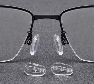Kualitas tinggi kacamata TPU bantalan hidung sekrup jenis di hidung untuk kacamata - Product Image 2