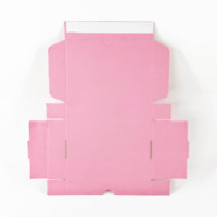 Boîtes d'expédition de stockage empilables pliables avec logo personnalisé Boîte postale ondulée kraft à bande déchirable Emballage pour vêtements