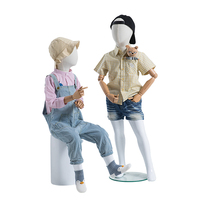 Mannequins de fenêtre pour enfants Présentoir de vêtements complets pour garçons et filles avec bras en bois massif amovibles