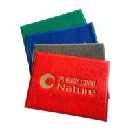 Rouleau de tapis de bobine de PVC de haute qualité et de bon prix, tapis de bobine vierge de PVC antidérapant Durable, rouleau de tapis résistant