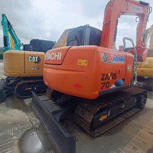 Excavatrice Hitachi Zaxis 70 2023, faible nombre d'heures de travail, occasion, 7 tonnes, moteur Hitachi, puissance 44,4 kW, capacité de la benne 0,6 m³ - Product Image 2