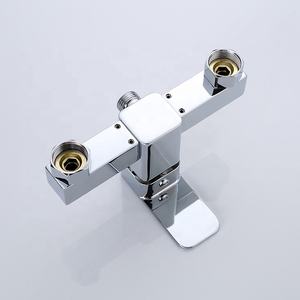 <span class=keywords><strong>Grifo</strong></span> de <span class=keywords><strong>Ducha</strong></span> Cuadrado de Cromo y Zinc, Nuevo Estilo de Montaje en Pared de Dos Vías, <span class=keywords><strong>Grifo</strong></span> para Bañera y <span class=keywords><strong>Ducha</strong></span> - Product Image 4