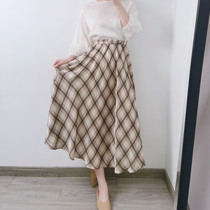 2025 jupe en soie de mûrier grande taille demi-longueur taille haute jupe mi-longue jupe <span class=keywords><strong>parapluie</strong></span> Style académique - Product Image 1