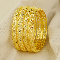 Ensemble de bracelets en cuivre doré orné de filigranes exotiques pour femmes, bijoux bohèmes, bijoux bohèmes modernes