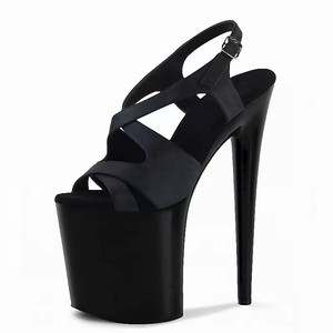 <span class=keywords><strong>Tacchi</strong></span> alti con plateau con punta bianca da 8 pollici-20cm Striptease Sexy sandali con fibbia a <span class=keywords><strong>tacchi</strong></span> alti da donna con grandi <span class=keywords><strong>tacchi</strong></span> alti estivi - Product Image 2