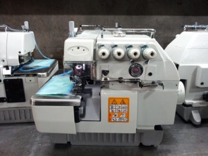 จักรอุตสาหกรรม singeler GC737N overlock จักรเย็บผ้าสองเข็มสามด้ายสภาพใหม่สำหรับใช้ในบ้านป้อนเข็มโอเวอร์ล็อก - Product Image 3