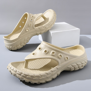 Tongs à semelle souple et tendance, semelle épaisse, anti-odeur, chaussures de plage pour hommes et femmes, taille adulte, chaussures injectées - Product Image 1