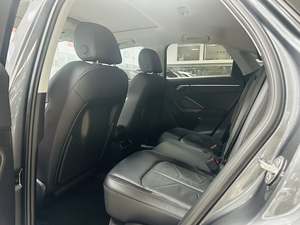 <span class=keywords><strong>2022</strong></span> <span class=keywords><strong>Audi</strong></span> <span class=keywords><strong>Q3</strong></span> 40 TFSI RS Suit Type de taux de combustion SUV 5 portes 5 places Voiture d'occasion fabriquée en Chine Essence <span class=keywords><strong>à</strong></span> <span class=keywords><strong>vendre</strong></span> pour l'exportation - Product Image 5