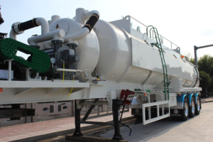 Pompe à vide à anneau liquide haute pression PTO de haute qualité à bas <span class=keywords><strong>prix</strong></span>, réservoir d'eau usée, semi-remorque en acier, charge utile maximale de 32 tonnes - Product Image 3