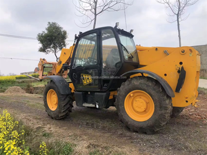 Chariot télescopique 4x4 JCB 535-95 en état d'origine avec sortie en forme de X et flèche télescopique de 9.5m fabriqué au Royaume-Uni JCB 535-95 - Product Image 4
