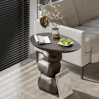 Table basse en résine de sculpture de statue de pierre moderne durable avancée, meubles de bureau et de maison, cadeau