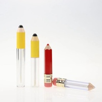 Vente en gros de tubes de gloss à lèvres en plastique jaunes en forme de stylo long, personnalisables, emballages avec logo personnalisé, rouge à lèvres