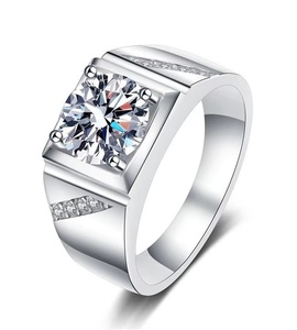 Anel de Moissanite Clássico OAHLAN com Inlay de <span class=keywords><strong>1CT</strong></span>, Corte Redondo Brilhante, Banho de Platina, Prata Esterlina S925, Aliança de Casamento Masculina, Aniversário - Product Image 1