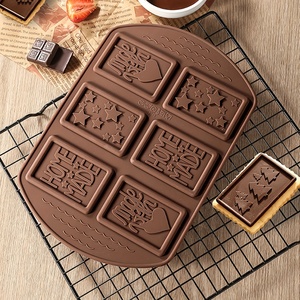 Moldes de Chocolate Perforados, Moldes con Forma de Corazón y Letras, Varios Diseños, Herramientas para Hornear, Día de San Valentín - Product Image 6