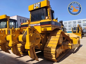 Bulldozer Caterpillar D8R d'occasion, d'origine japonaise, avec un moteur et des composants essentiels en excellent état, à vendre - Product Image 4
