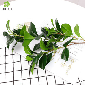 Hojas Artificiales Qihao de 70 cm de Altura, Simulación de Hojas Verdes para Decoración Interior, Bodas y Hogar - Product Image 4