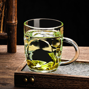 Tasse à bière de grande capacité en forme d'ananas Tasse à eau Tasse à thé avec verre résistant à la chaleur et poignée de canette - Product Image 6