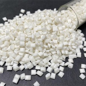 Offre Spéciale – Matière Première Plastique Qualité Alimentaire MFR 4.5 – Granulés HIPS Vierge 825 – Caoutchouc Granulaire HIPS pour Usage Médical - Product Image 4