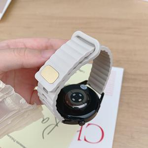 Nouveauté - Bracelet de sport en silicone à boucle carrée de 20 mm et 22 mm pour Samsung Watch 7/6/5/4 <span class=keywords><strong>Huawei</strong></span> GT5/4/3 - Product Image 4