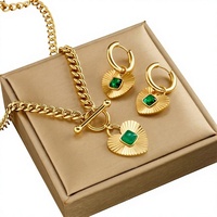 Parure de bijoux plaqué or en acier inoxydable avec pendentif cœur et boucles d'oreilles créoles, zircon vert, style rétro français pour femme