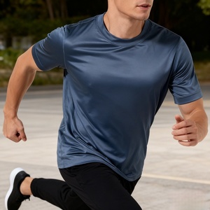 T-shirt de sport pour homme en coton mercerisé de qualité supérieure, faible MOQ, avec logo personnalisé, motif uni, vente en gros directe usine - Product Image 1