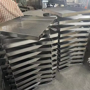 Produttore di Teglie Personalizzate in Acciaio Inox/Alluminio, Teglia da Forno Piena e Forata per Raffreddamento/Cottura - Product Image 4