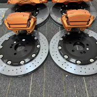 Système de freinage à disques céramiques, étriers à 6 pistons à l'avant, étriers à 1 piston à l'arrière pour les séries benz AMG A45 C63s E63s S63 G63 G55