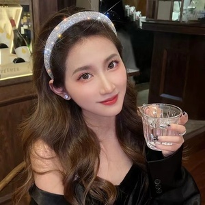 Diademas <span class=keywords><strong>de</strong></span> moda con diamantes <span class=keywords><strong>de</strong></span> imitación ostentosos para <span class=keywords><strong>mujer</strong></span>, accesorios para el cabello <span class=keywords><strong>de</strong></span> estilo <span class=keywords><strong>coreano</strong></span> <span class=keywords><strong>de</strong></span> diseñador <span class=keywords><strong>de</strong></span> lujo, diademas <span class=keywords><strong>de</strong></span> esponja para boda - Product Image 3