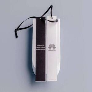 Etiquetas colgantes de papel con cordón para ropa, prendas de vestir, calzado y uso en la etiquetación de productos de moda. - Product Image 3