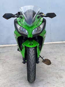 <span class=keywords><strong>Moto</strong></span> Essence <span class=keywords><strong>Kawasaki</strong></span> <span class=keywords><strong>Mini</strong></span> Ninja d'Occasion avec Moteur 400cc - Motos Sportives - Product Image 6