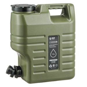 Réservoir d'eau portable PE pour camping en plein air, seau pour voiture avec robinet, <span class=keywords><strong>sac</strong></span> de stockage d'eau minérale pure de forme carrée - Product Image 1