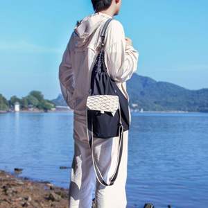 กระเป๋าใส่ลำโพงผ้าใบกันน้ำสำหรับ <span class=keywords><strong>Harman</strong></span> Kardon AURA <span class=keywords><strong>STUDIO</strong></span> 2 <span class=keywords><strong>3</strong></span>รุ่น4th - Product Image 2