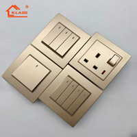 KLASS Vente Chaude British Standard 3 Gang 2 Voies Moderne Lumière Murale Interrupteurs Et Prises Fabricant Électrique