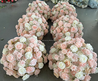 Coureur de fleurs rose personnalisé 2 mètres rangée de fleurs blanches toile de fond murale rose pour décoration de mariage