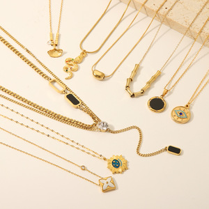 สร้อยคอจี้รูปดาวพระจันทร์ทรงสี่เหลี่ยมผืนผ้าสร้างแรงบันดาลใจตามสั่งชื่อครบรอบปีที่แกะสลักรูปทรงเรขาคณิต - Product Image 3