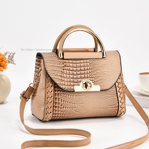 Newest Big Sizes High Quality Pu Leather Handbags Trendy Fashion Latest Luxury Designer Women's Messenger Bags - Product Image 6