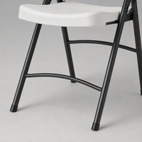 Chaise pliante moderne en plastique avec structure en fer, robuste, empilable, portable, pour extérieur, salle à manger, camping, pique-nique, jardin, terrasse