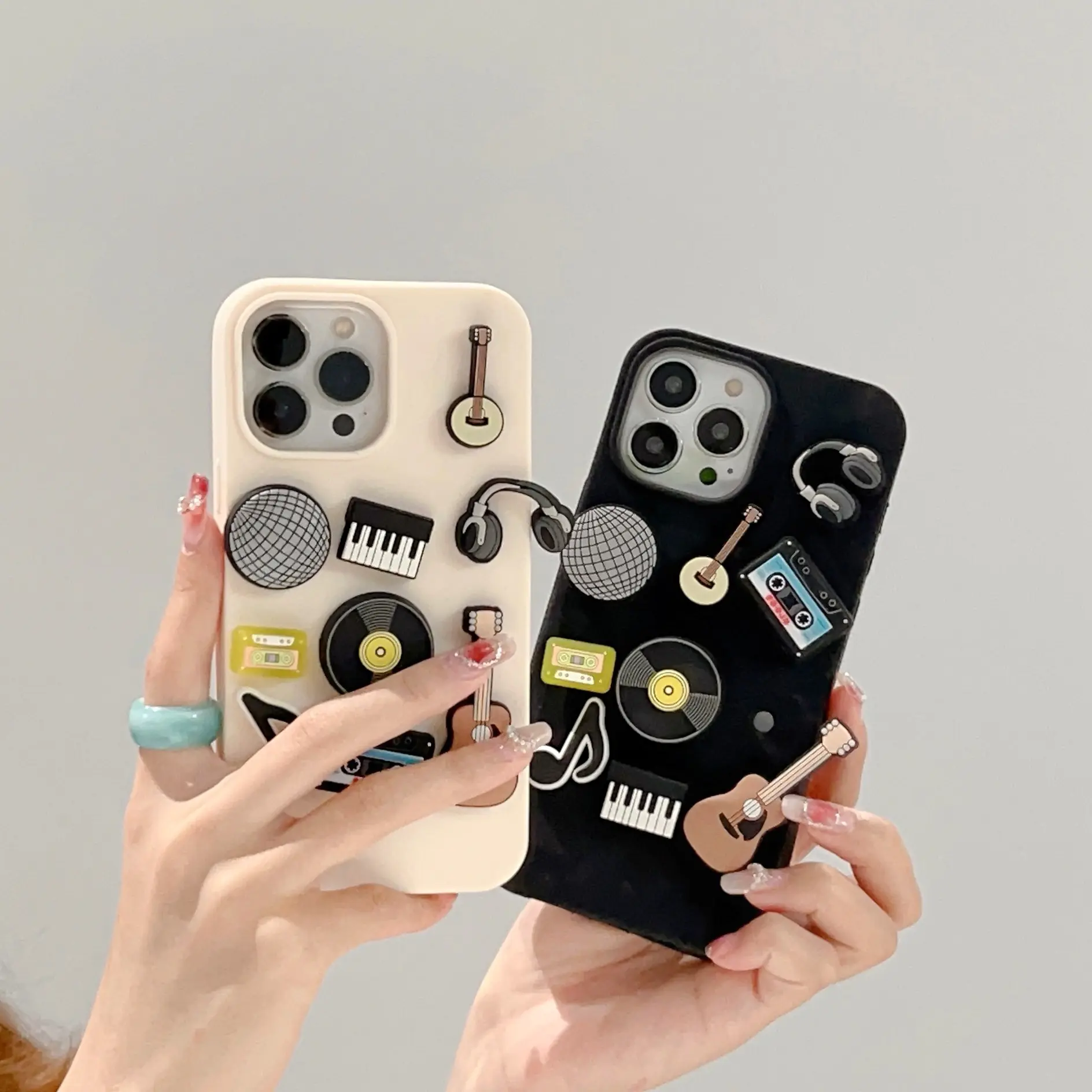 Hot ukulele music piano guitar DIY hole phone case for iPhone14pro Apple 12 shockproof mobile phone case