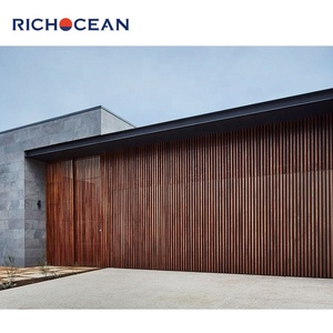 Portes <span class=keywords><strong>de</strong></span> <span class=keywords><strong>garage</strong></span> en aluminium et bois noir avec grille invisible, portail à lattes verticales, clôture industrielle automatique, <span class=keywords><strong>porte</strong></span> <span class=keywords><strong>de</strong></span> <span class=keywords><strong>garage</strong></span> - Product Image 5