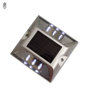 Luci Solari per Vialetti IP67 Impermeabili, Luci di Avvertimento per Gradini, Strade, Moli, Marciapiedi, Giardini, Sentieri, Cortili, Luci LED Solari per Esterni - Product Image 2