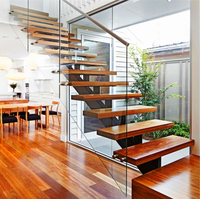 Escalier monodirectionnel intérieur Prima, escalier flottant minimaliste avec éclairage LED pour projet de maison moderne