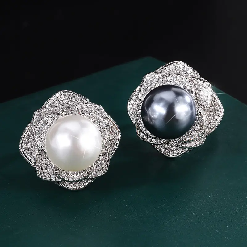 14mm Temperamento Nobre Tamanho Grande Black White Pearl Anéis para As Mulheres Incrustados Zircão Ajustável Anel Flor Das Senhoras Do Partido Jóias