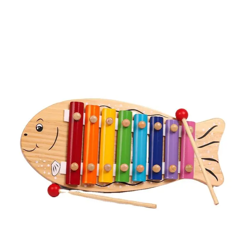 Jouet xylophone en bois pour enfants avec un design de poisson mignon et des tons colorés pour l'apprentissage et le jeu de la musique des enfants