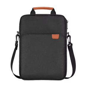 Sac bandoulière personnalisé léger, simple et imperméable pour iPad, avec fermeture éclair, en polyester, pour ordinateur portable 11 et 13 pouces - Product Image 3