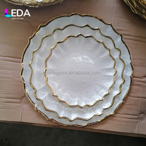 Assiette Ronde en Verre Transparent LEDA, Écologique, Bord Doré, 33CM, Style Moderne, Idéale pour la Décoration de Mariage – Vente Directe Usine - Product Image 2