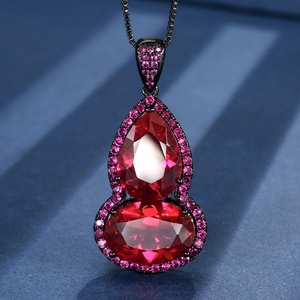 Collier de haute qualité pour femme, pendentif gourde imitation rubis 10*14mm, en cuivre écologique plaqué or noir, inaltérable - Product Image 3