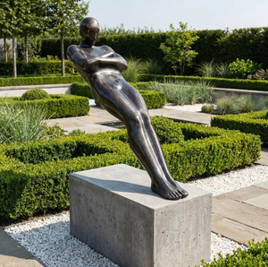 Sculpture en bronze personnalisée, grande statue abstraite moderne de figure humaine, art métallique poli pour galerie, hall d'hôtel, villa, décoration de jardin - Product Image 4