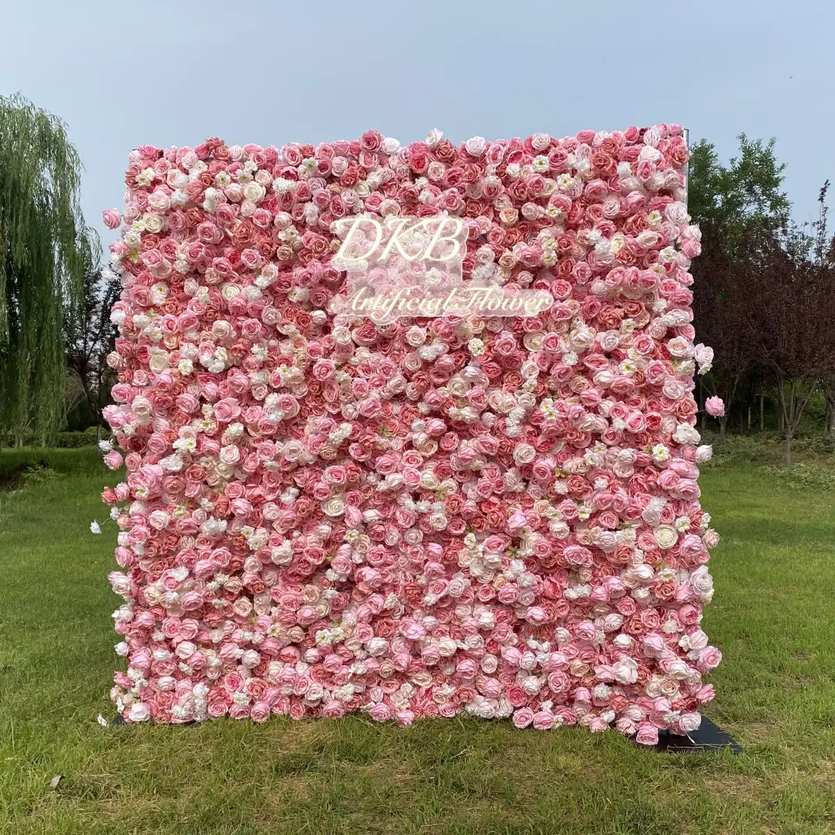 Custom 5D Fabric Cloth Roll Up Artificial Silk Pampas Rose Flowers Wall Backdrop Panel Wedding Decor Artificial Flower Wall